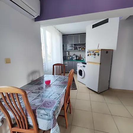 Varna Top Central Apartment וארנה